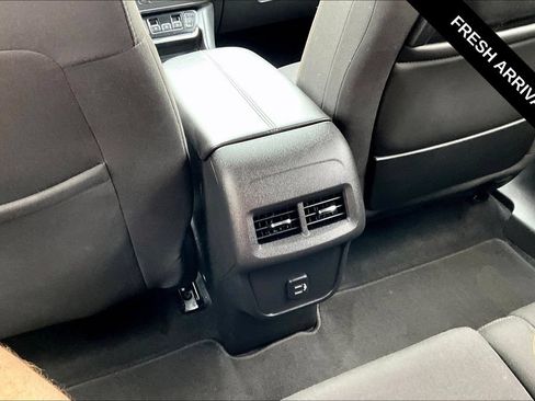 Used 2021 GMC Terrain SLE FWD image 12
