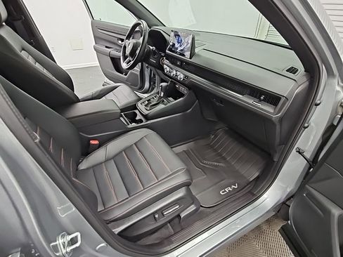Used 2025 Honda CR-V Sport-L image 39
