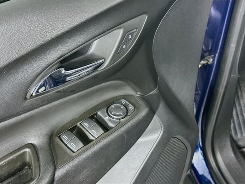 Used 2023 Chevrolet Equinox LT FWD image 15