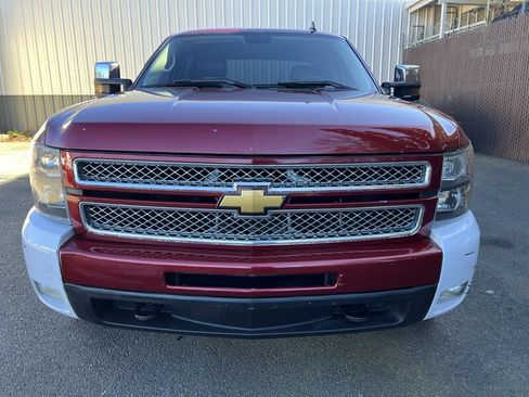 Used 2013 Chevrolet Silverado 1500 LTZ image 8