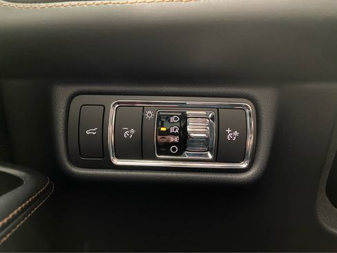 Used 2025 Lincoln Aviator Black Label image 42