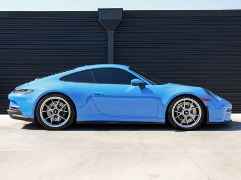 Certified 2022 Porsche 911 GT3 image 8
