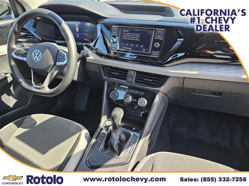 Used 2023 Volkswagen Taos S FWD image 9