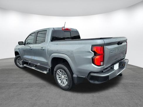 Used 2024 Chevrolet Colorado LT w/ LT Convenience Package III RWD image 7