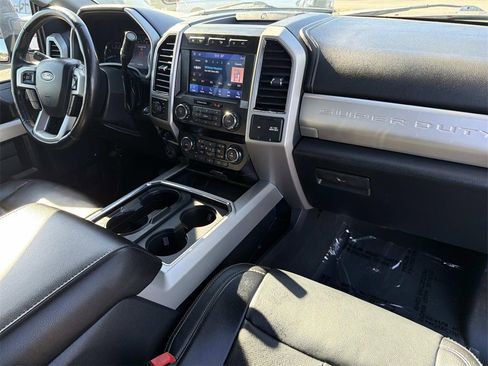 Used 2021 Ford F250 Lariat image 28