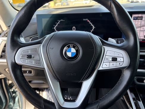 Used 2023 BMW X7 xDrive40i AWD/4WD image 27