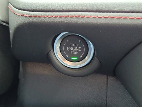 New 2026 Chevrolet Suburban RST image 11