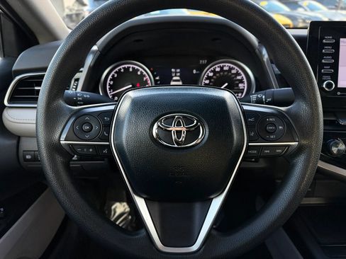 Used 2024 Toyota Camry LE AWD/4WD image 26