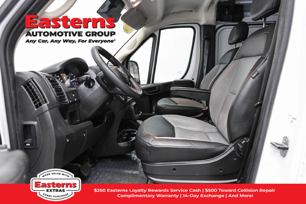 Used 2025 RAM ProMaster 2500 w/ Convenience Group FWD image 15