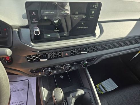 New 2026 Honda Accord SE image 9