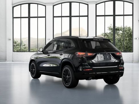 New 2026 Mercedes-Benz GLA 35 AMG 4MATIC image 23