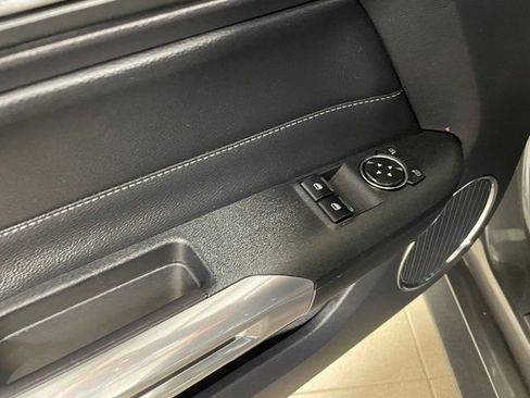 Used 2015 Ford Mustang GT Premium w/ Equipment Group 401A RWD image 20
