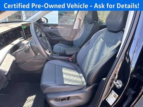 Certified 2026 Volkswagen Tiguan SE w/ Panoramic Sunroof Package AWD/4WD image 10