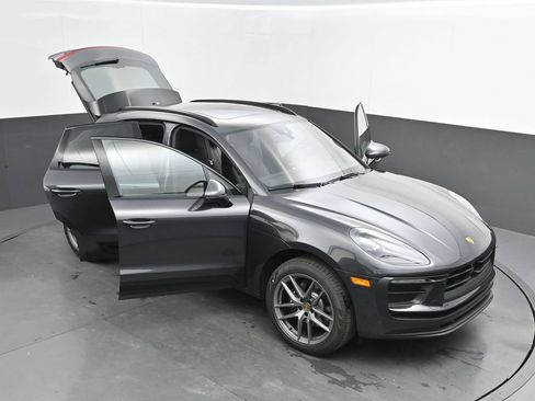 New 2026 Porsche Macan AWD/4WD image 45