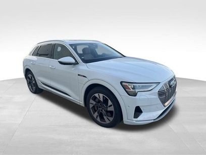 Used 2021 Audi e-tron Premium Plus w/ Premium Plus Package