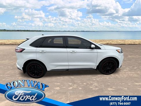 Used 2022 Ford Edge ST w/ Equipment Group 401A image 4
