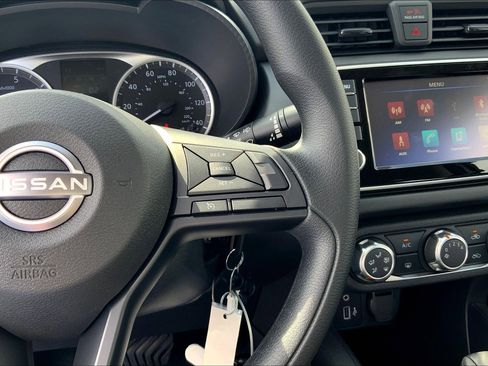 New 2025 Nissan Versa S w/ Trunk Package image 22