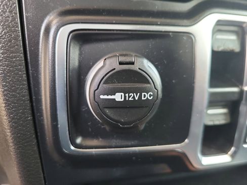 Used 2020 Jeep Gladiator Sport w/ Quick Order Package 24S image 20