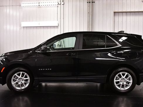 Used 2024 Chevrolet Equinox LT AWD/4WD image 4