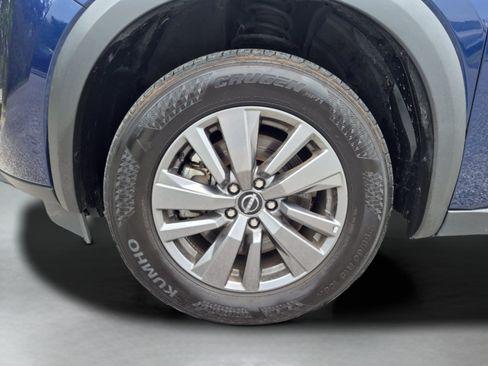 Used 2025 Nissan Pathfinder SV FWD image 53