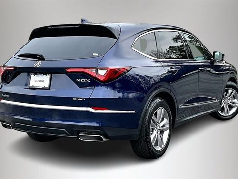 Used 2023 Acura MDX SH-AWD image 6