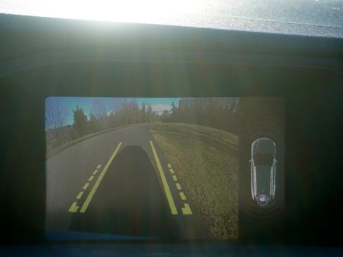 Used 2018 Volvo V60 T5 Cross Country w/ Convenience Package image 26