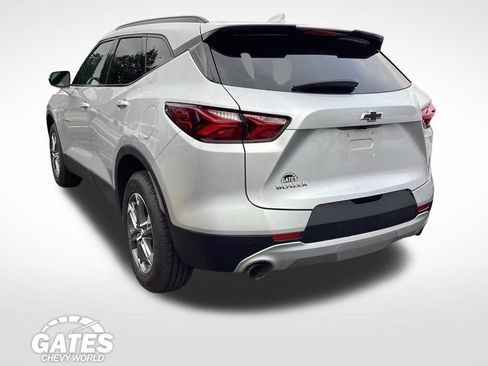 Used 2022 Chevrolet Blazer LT FWD image 6