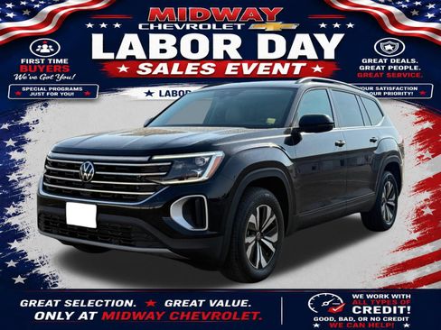 Used 2025 Volkswagen Atlas SE FWD image 1
