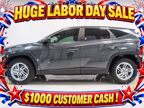 Used 2025 Hyundai Tucson SE FWD image 28