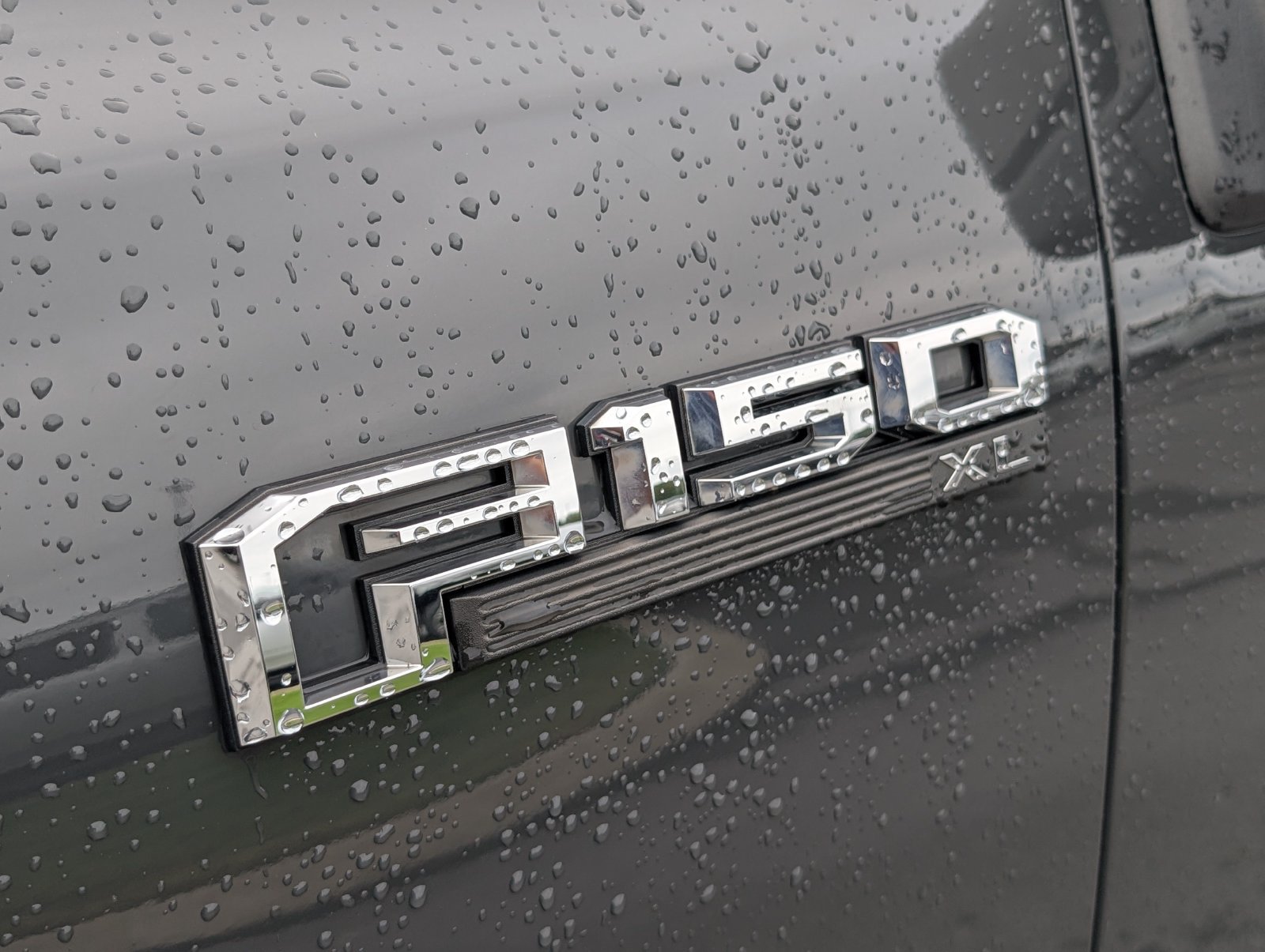 Used 2017 Ford F150 XL w/ Equipment Group 101A Mid AWD/4WD image 11