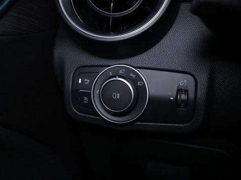 Used 2021 Alfa Romeo Stelvio Ti image 28