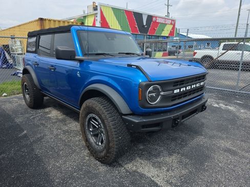 Used 2021 Ford Bronco Black Diamond AWD/4WD image 5