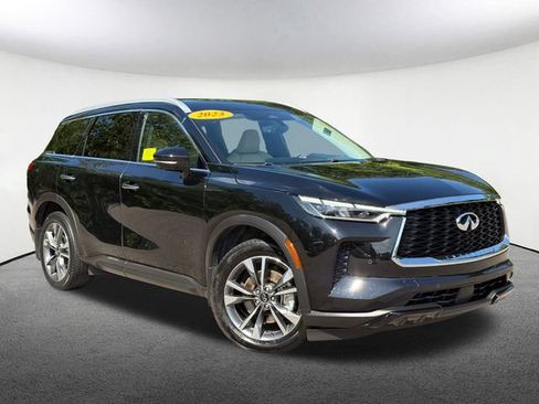 Used 2023 INFINITI QX60 Luxe w/ Cargo Package AWD/4WD image 2