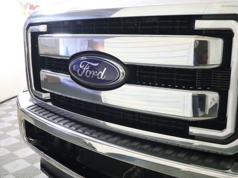 Used 2015 Ford F250 Lariat w/ Lariat Ultimate Package image 20