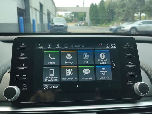 Used 2021 Honda Accord Sport image 7