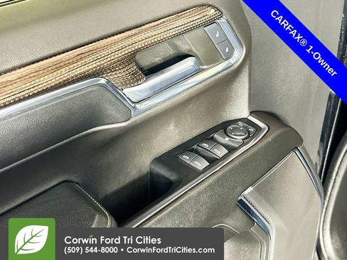 Used 2024 Chevrolet Silverado 1500 RST AWD/4WD image 12