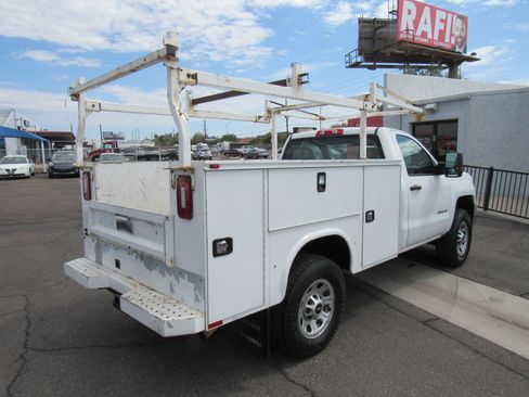 Used 2018 Chevrolet Silverado 3500 W/T AWD/4WD image 6