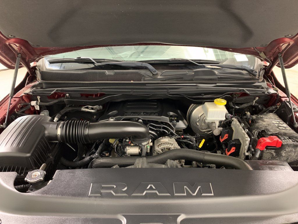 Used 2019 RAM 1500 Limited AWD/4WD image 16