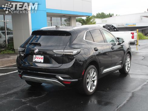 Used 2023 Buick Envision Avenir AWD/4WD image 4