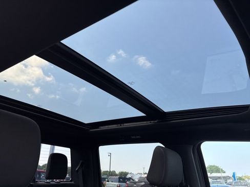 Used 2023 Ford F150 XLT w/ Equipment Group 302A High image 11