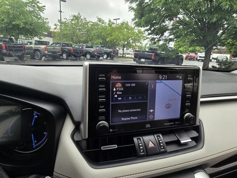 Used 2019 Toyota RAV4 Limited AWD/4WD image 24