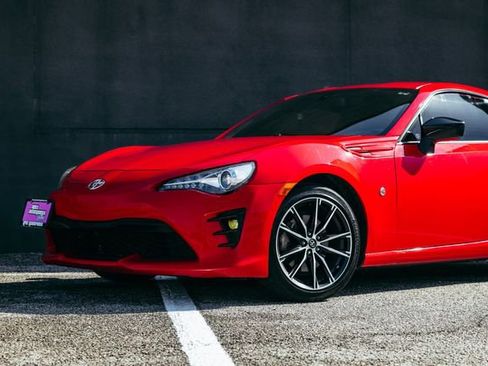 Used 2018 Toyota 86 GT image 35