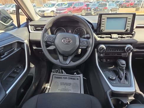 Used 2019 Toyota RAV4 LE w/ Carpet Mat Package image 13