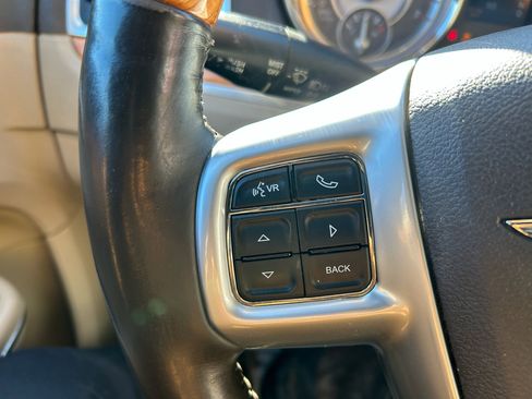 Used 2013 Chrysler 300 C w/ Beats Audio Group image 19