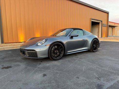Used 2026 Porsche 911 Targa 4 GTS image 37