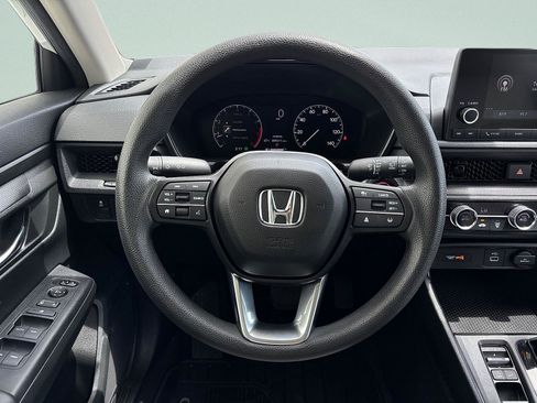 Certified 2025 Honda CR-V LX image 15