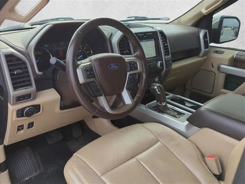 Used 2018 Ford F150 Lariat w/ Equipment Group 502A Luxury image 11