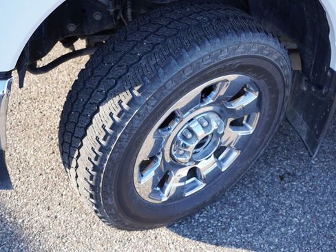 Certified 2023 Ford F350 Lariat w/ Chrome Package image 14