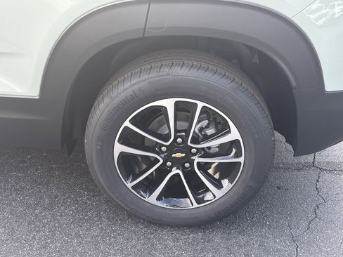 New 2026 Chevrolet TrailBlazer LT w/ Convenience Package image 18