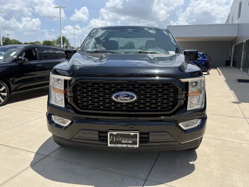 Used 2022 Ford F150 XL w/ STX Appearance Package RWD image 2